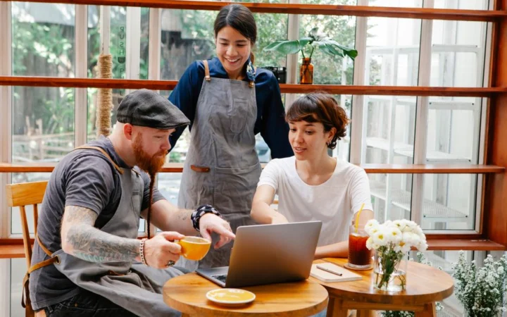 Public Wi-Fi Security Risks and Safer Practices